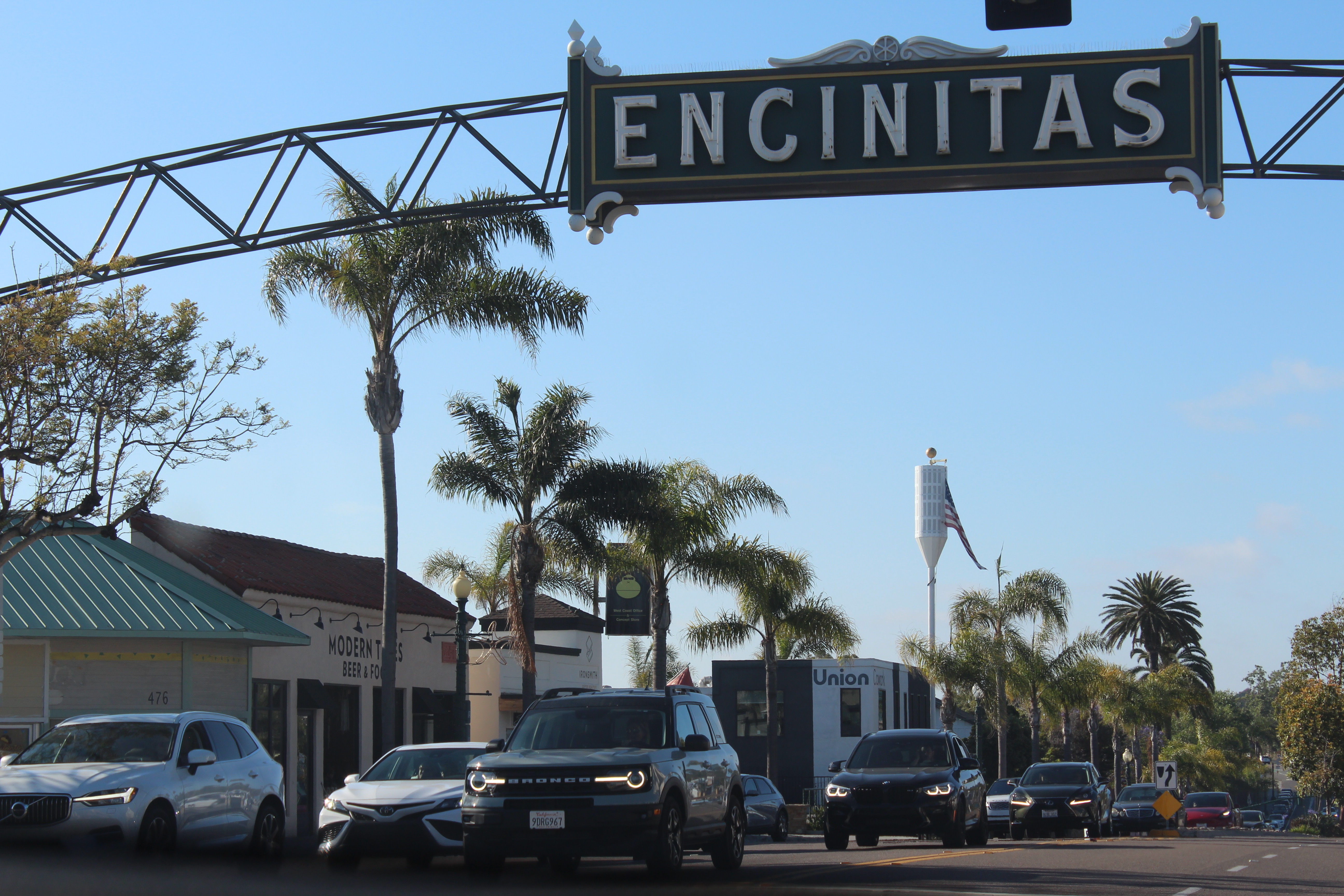 encenitas sign